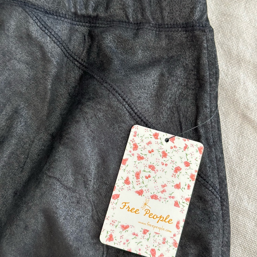 Free People vegan suede leggings - Picture 6 of 8